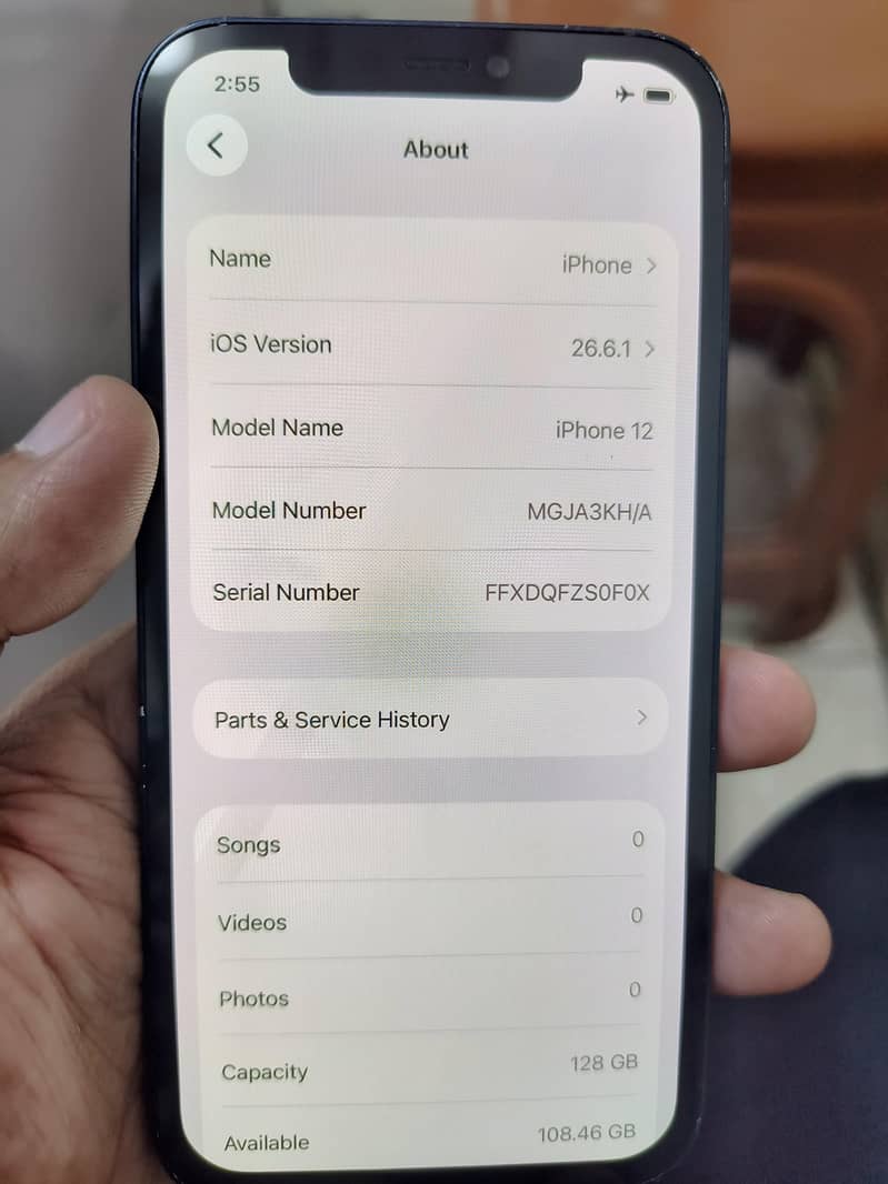 Apple iPhone 12 4