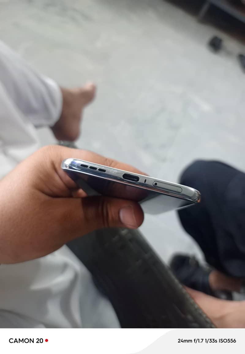 Tecno Spark 40 pro plus 8+256 2