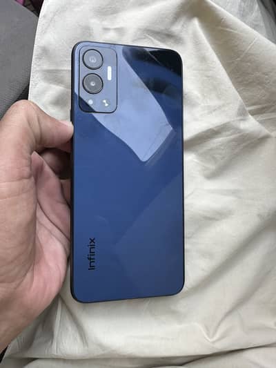 Infinix Hot 12
