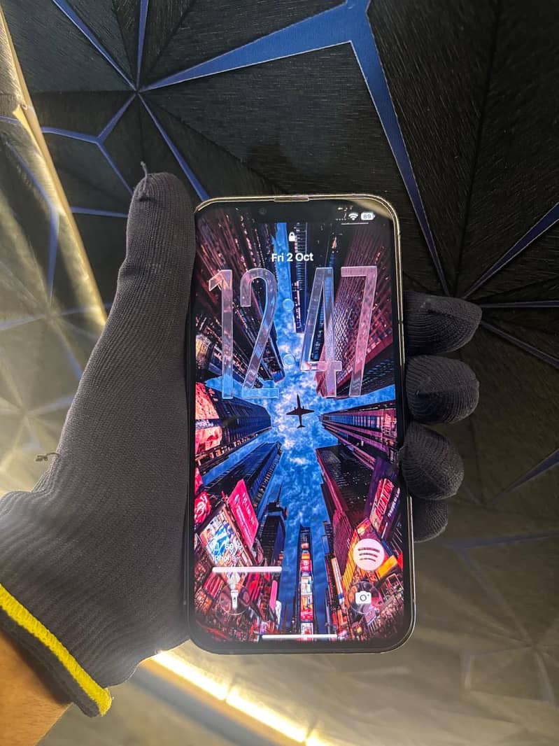 Apple iPhone 13 Pro 3