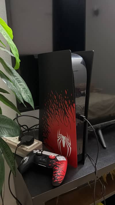 PS5 Fat - 1 TB extended SSD - 2 controller + Games