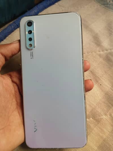 Vivo S1