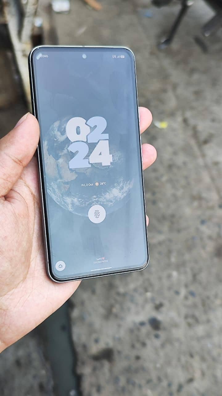 Google Pixel 8 7