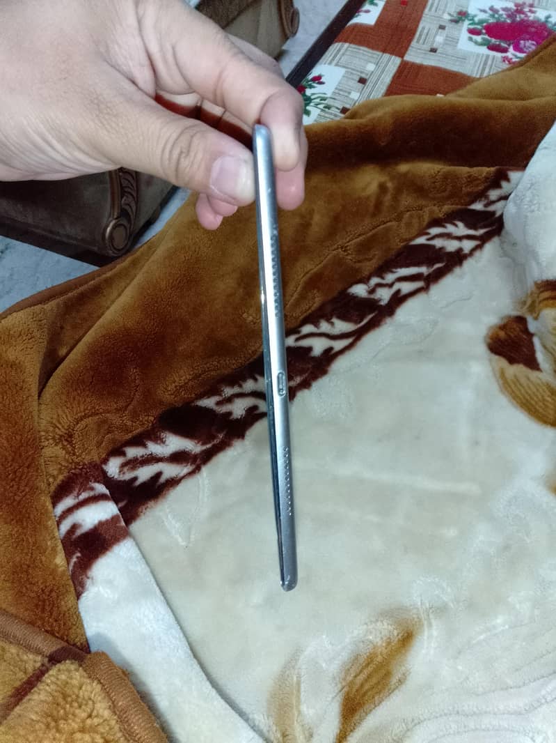 ipad mini 2