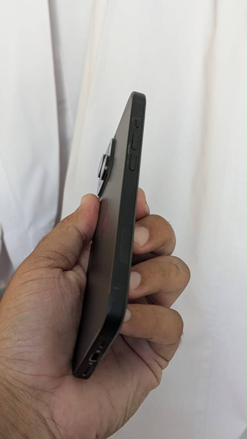 Apple iPhone 15 0