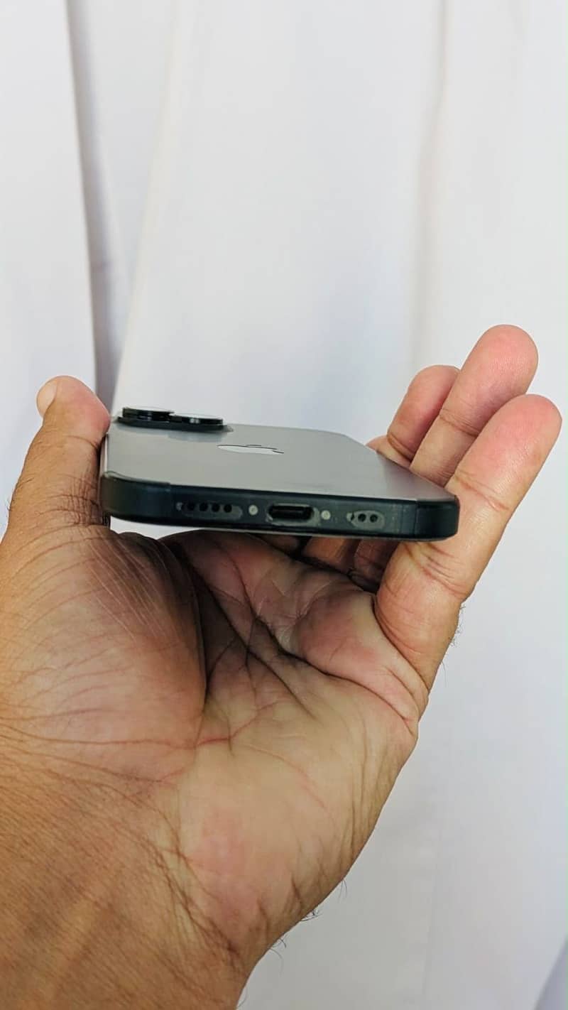 Apple iPhone 15 1