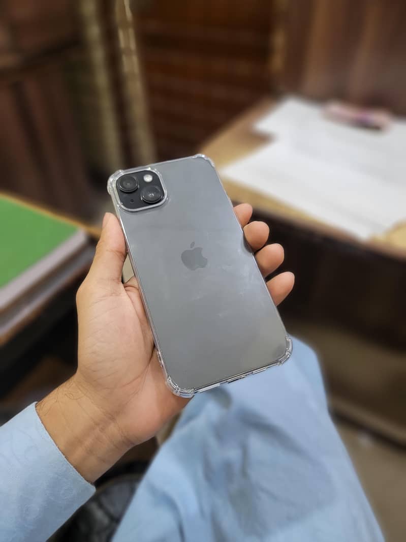 Apple iPhone 15 plus 0