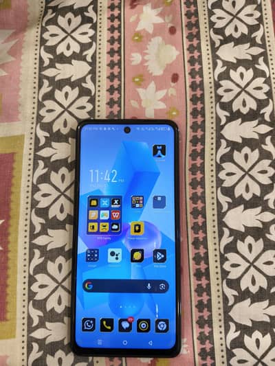 Infinix Hot 40 Pro