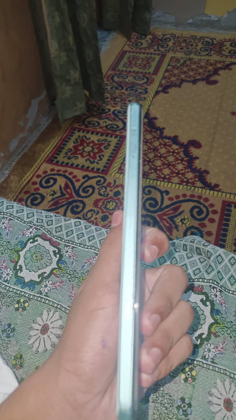 OPPO A58 4