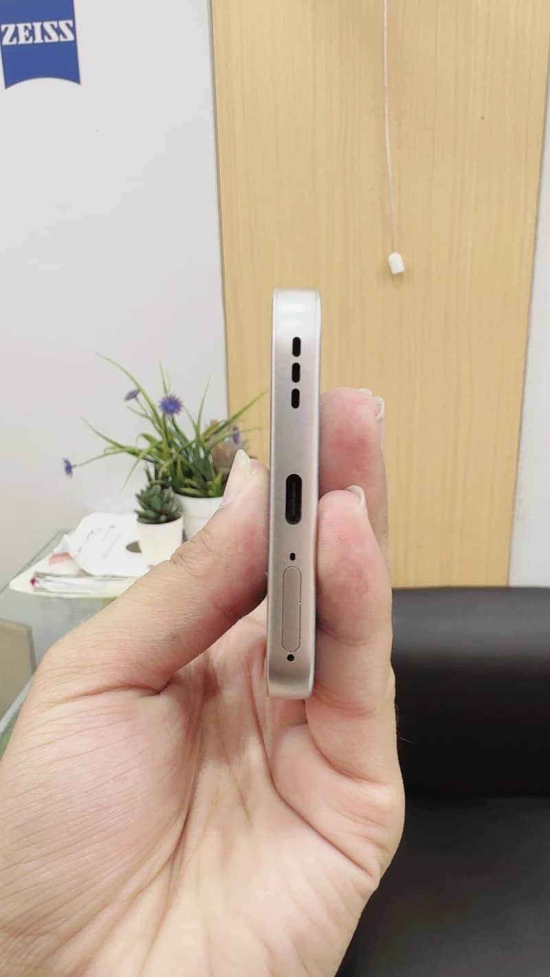 OPPO A6s pro 4