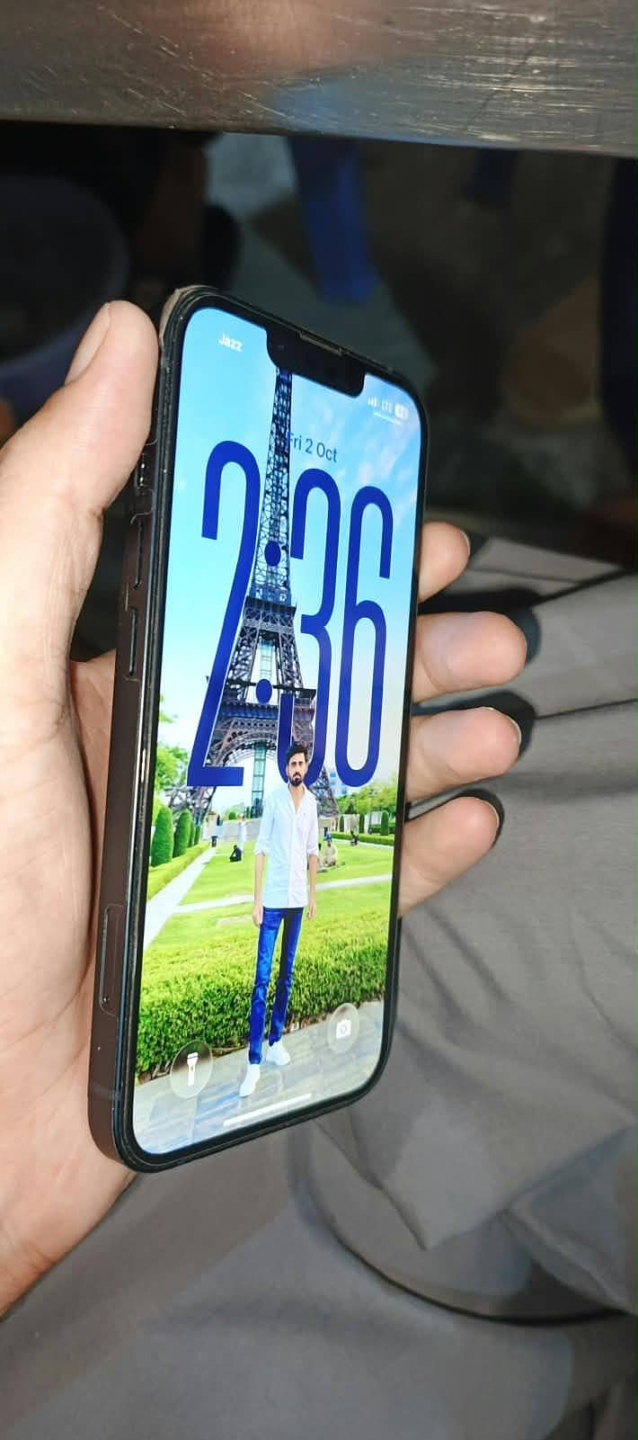Apple iPhone 13 3