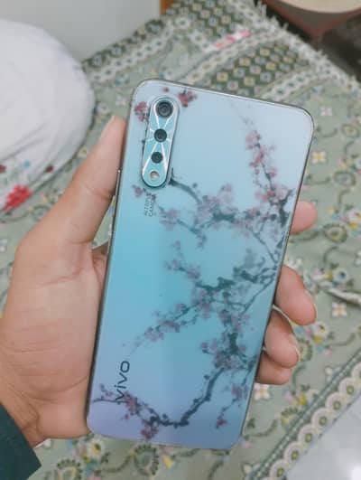 Vivo S1 4/128 with box and dublicate charger