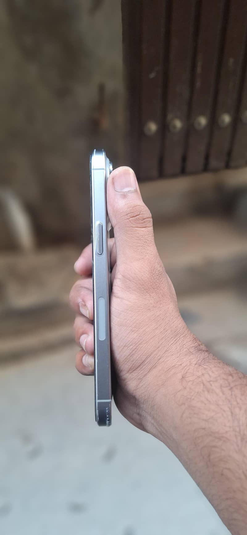 Apple iPhone 15 Pro Max 4