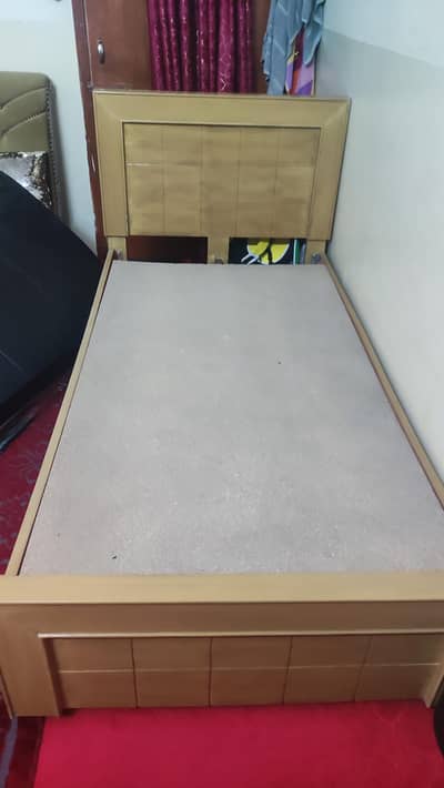 3 single beds
