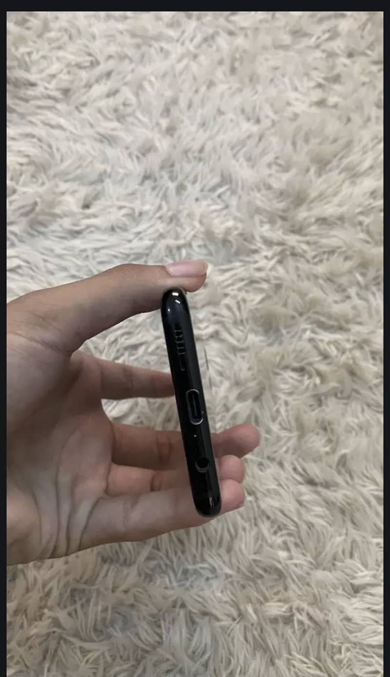 Samsung Mobile S8 3