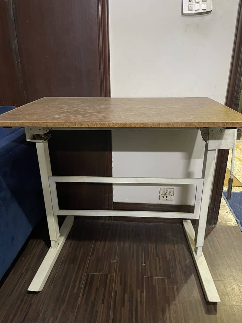 Height Adjustable Work Desk Table 1