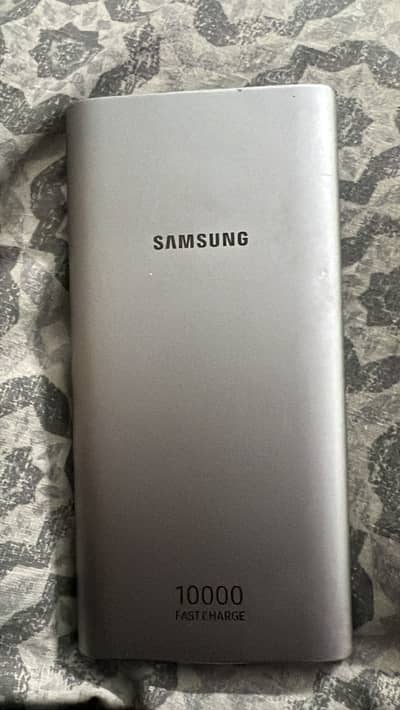Original sumsung power bank for sale {10800 mah}
