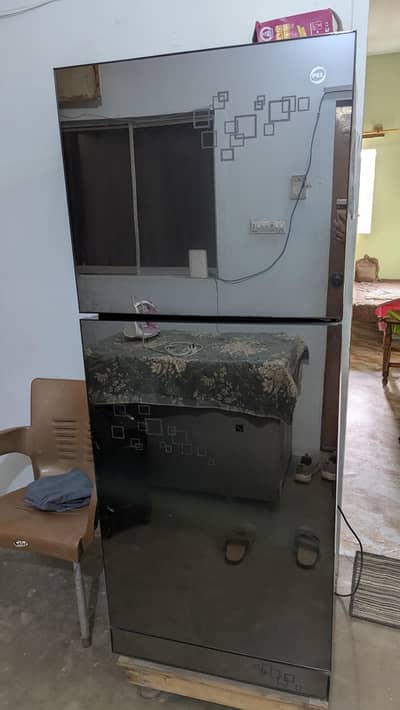 PEL fridge small 100% Ok condition