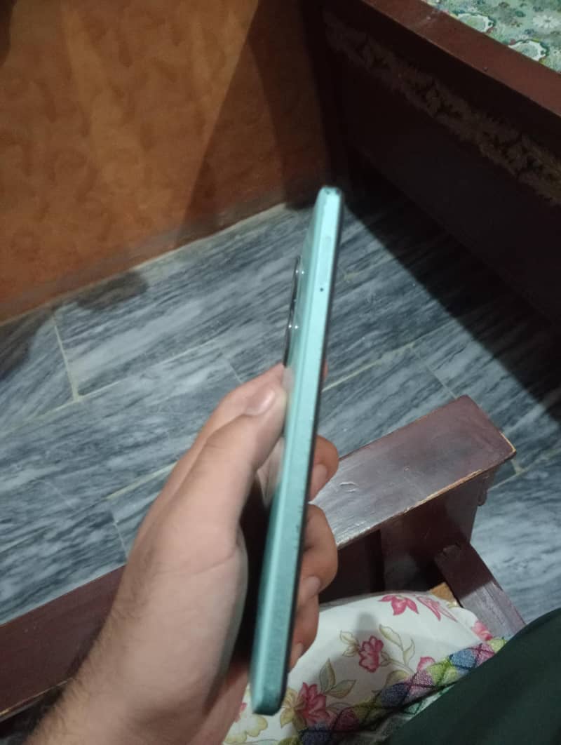 OPPO A58 1