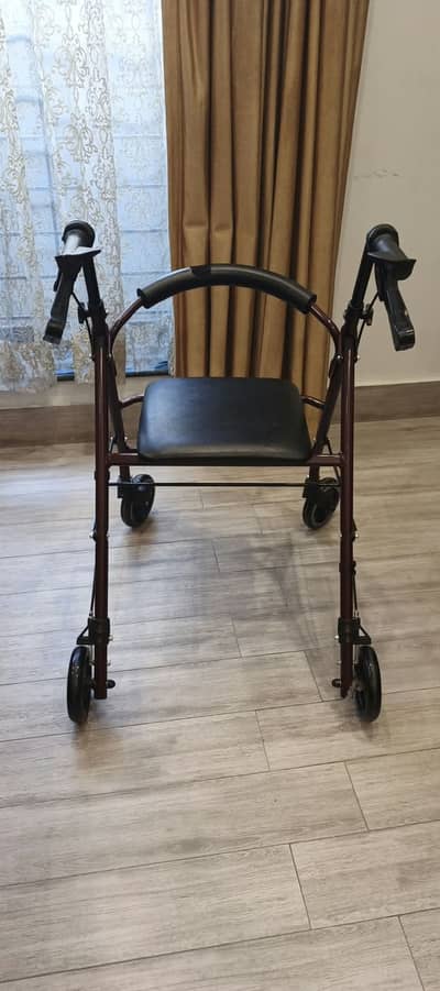 Rollator walker | 4-wheel walker | Rolling walker | Walker with seat