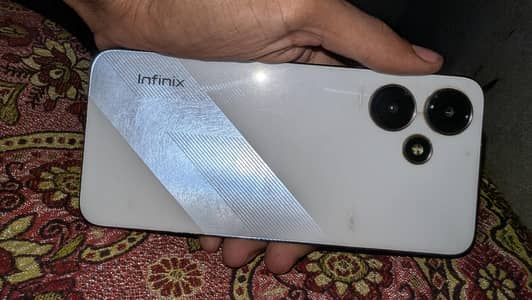 Infinix Hot 30 Play