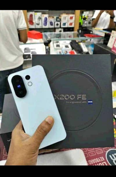 Vivo x200fe for sell. 0313 4935014
