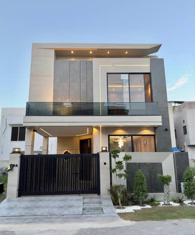 5 Marla Lavish Bungalow For Rent In DHA Phase 9 Town Lahore
