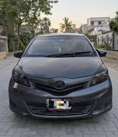 Toyota Vitz 2011 Model in Original Condition Cell 0331-3727300