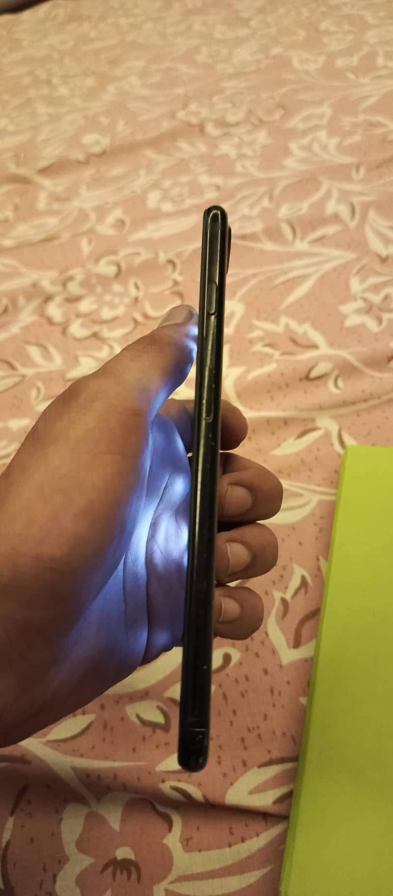 Apple iPhone 7 2