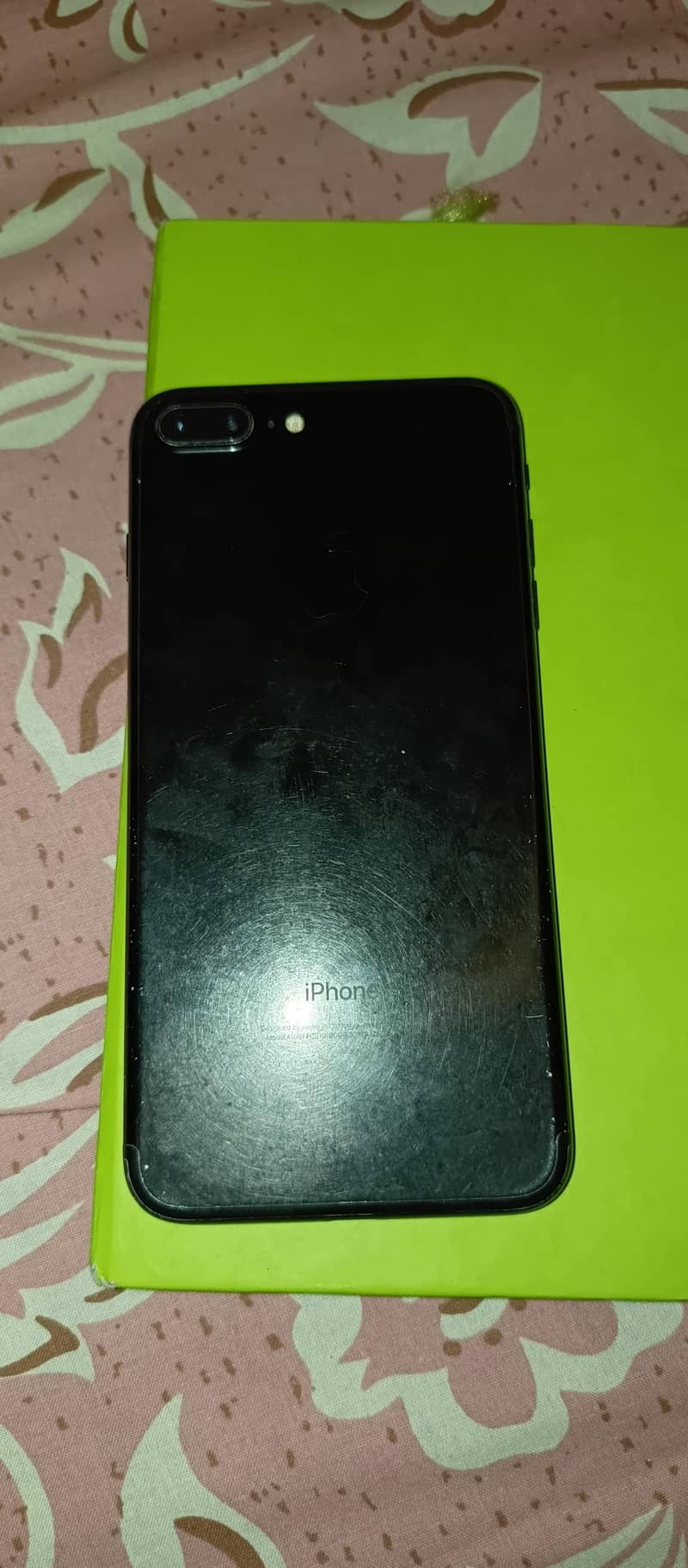Apple iPhone 7 4