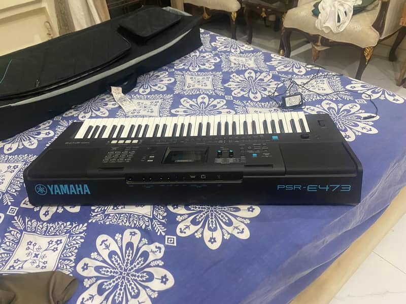 Yamaha psr-e473 1