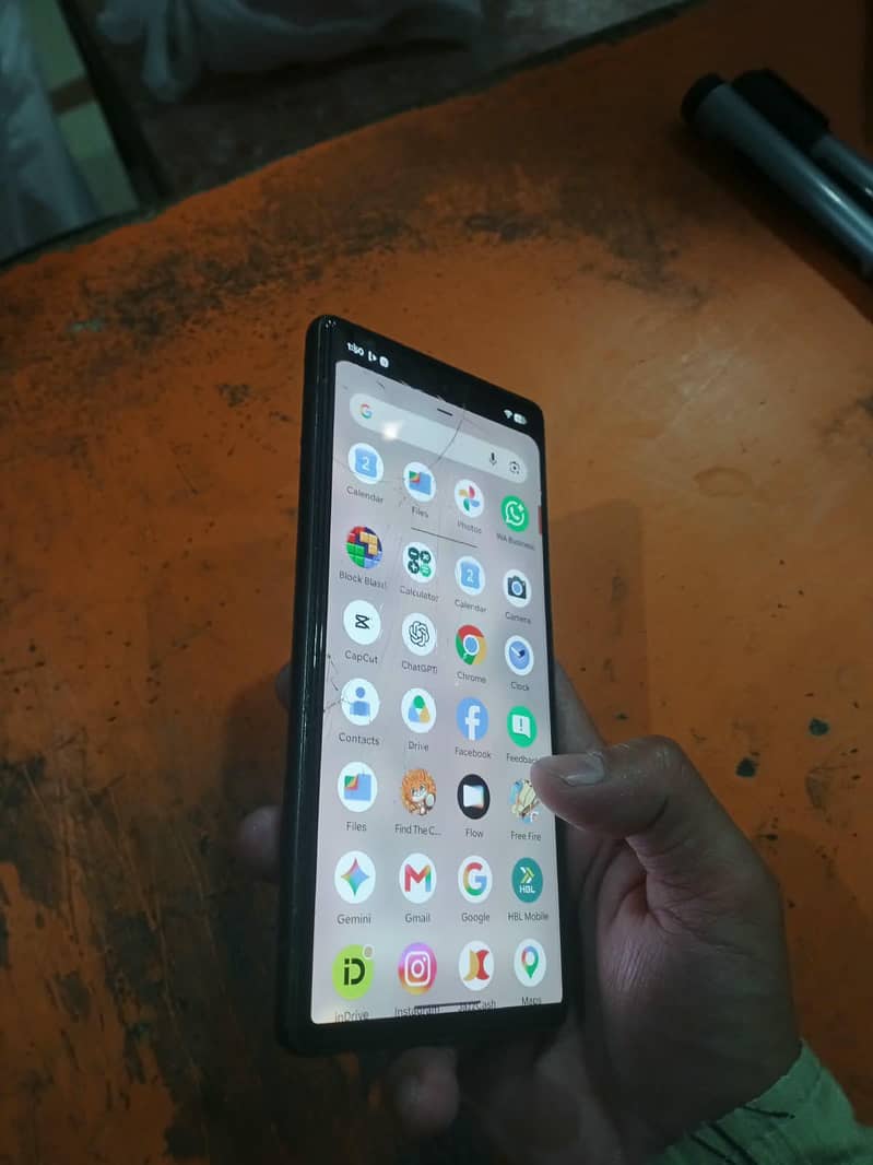Google Pixel 6 4