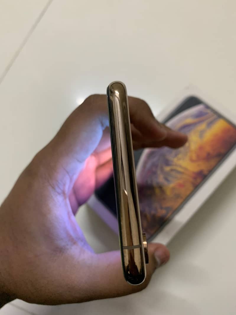 Apple iPhone XS Max 8