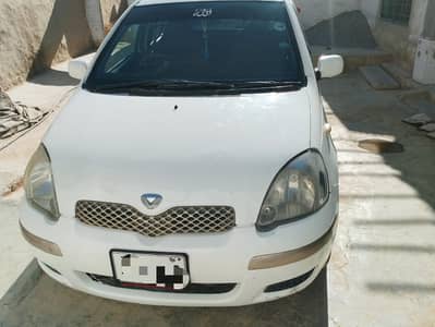 Toyota Vitz 2002