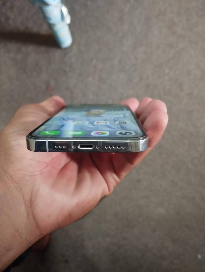 Apple iPhone 12 Pro 3