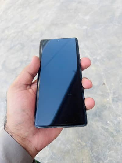 TECHNO CAMON 40 PRO