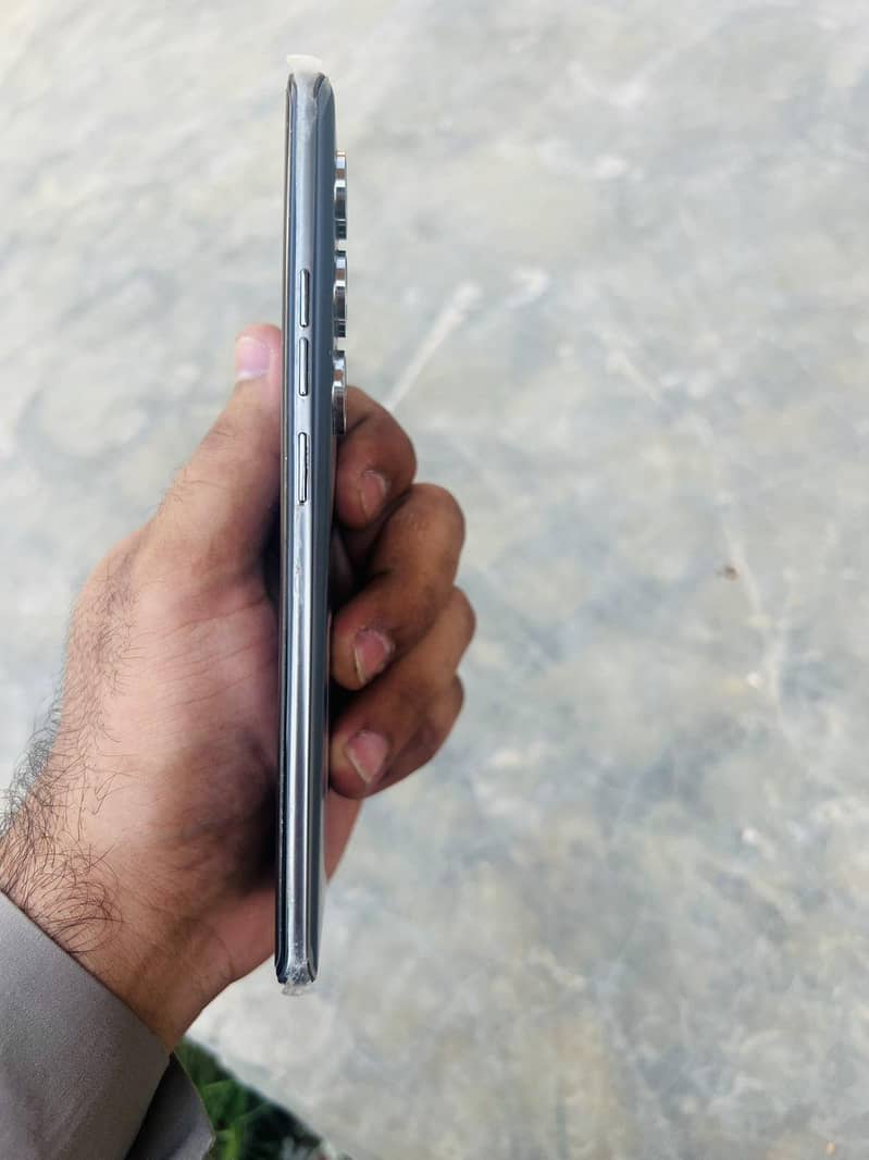 TECHNO CAMON 40 PRO 7