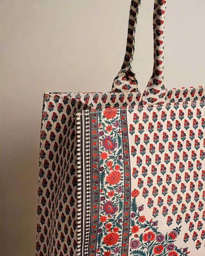 Canvas tote bags