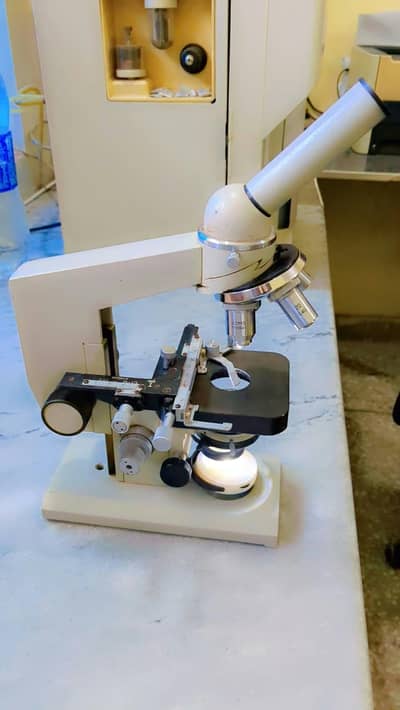 original electric Microscope