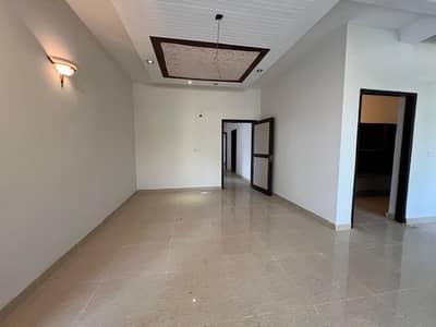 D H A Lahore 1 Kanal Owner Build Design House With 100% Original Pics Available For Rent