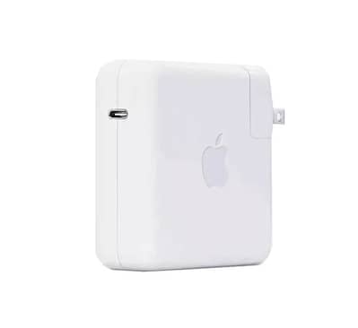 Original Apple 96W USB-C Power Adapter – 10/10 Condition