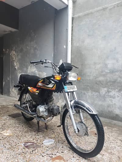 All documents clear 22 model islamabad number  (03275001889)