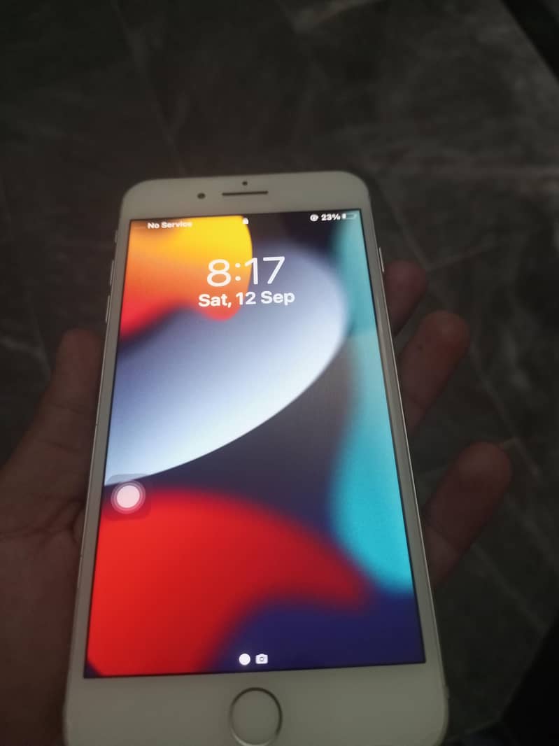 Apple iPhone 7 Plus 8