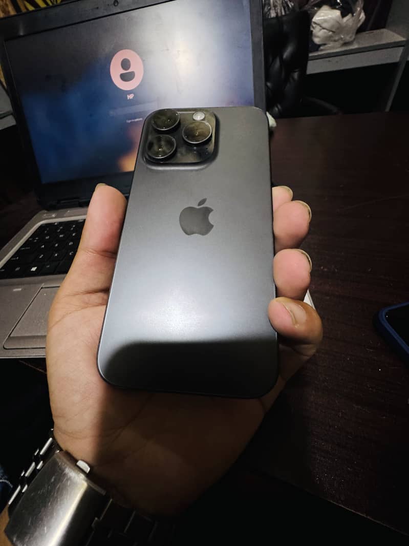 Apple iPhone 15 Pro 5