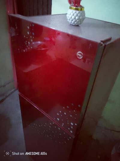 pel Glass door Fridge ND stand medium size Condition Geneine new