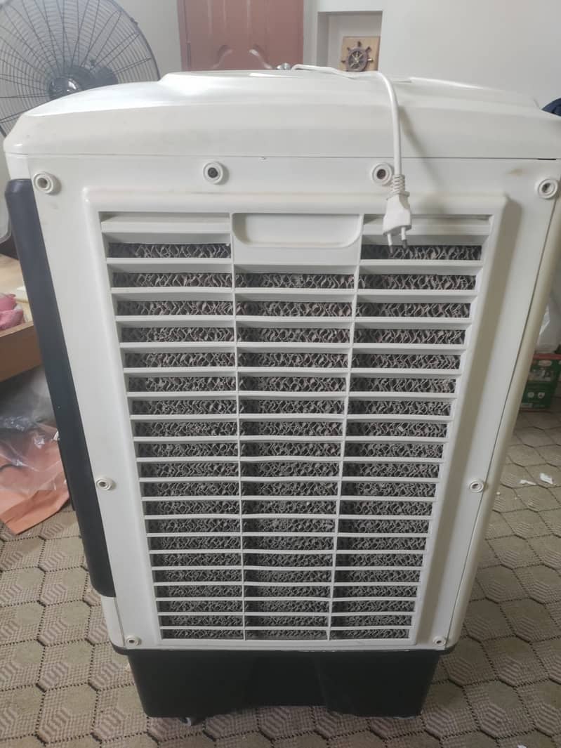 ECM 5000 2