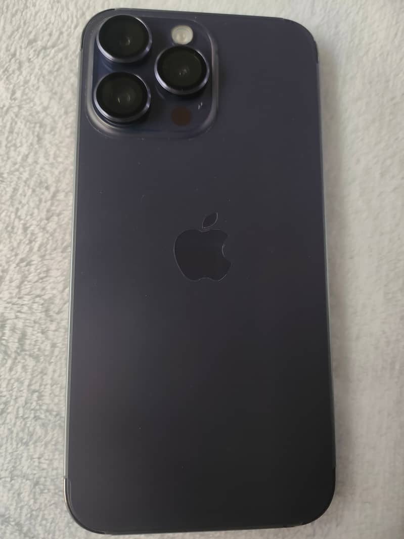 Apple iPhone 14 Pro Max 8