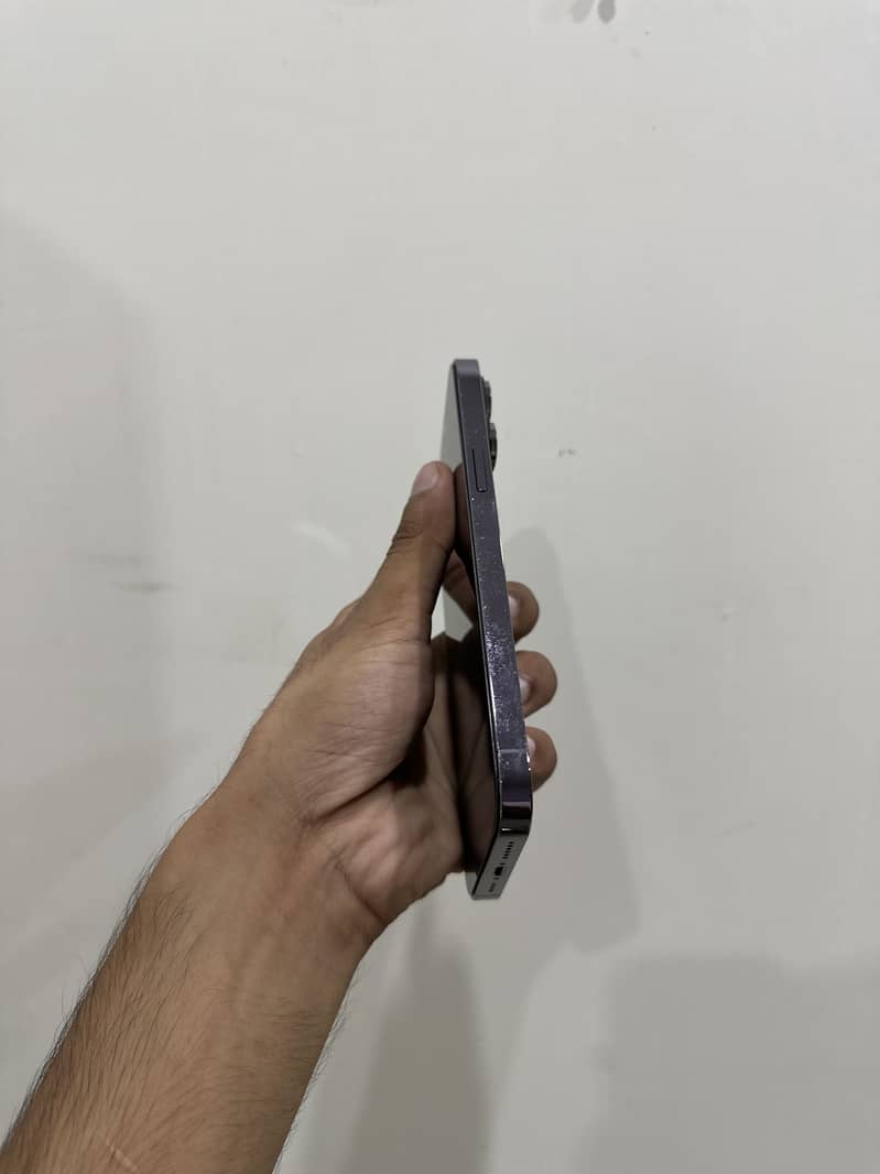 Apple iPhone 14 Pro Max 5