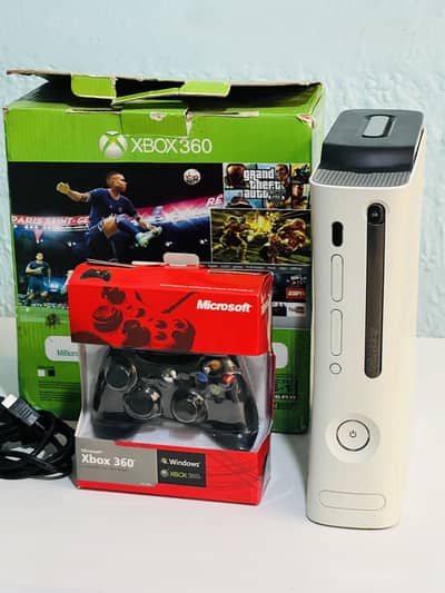 XBOX 360 WITH BOX JAILBREAK & 55 GAMES IN HARDDRIVE