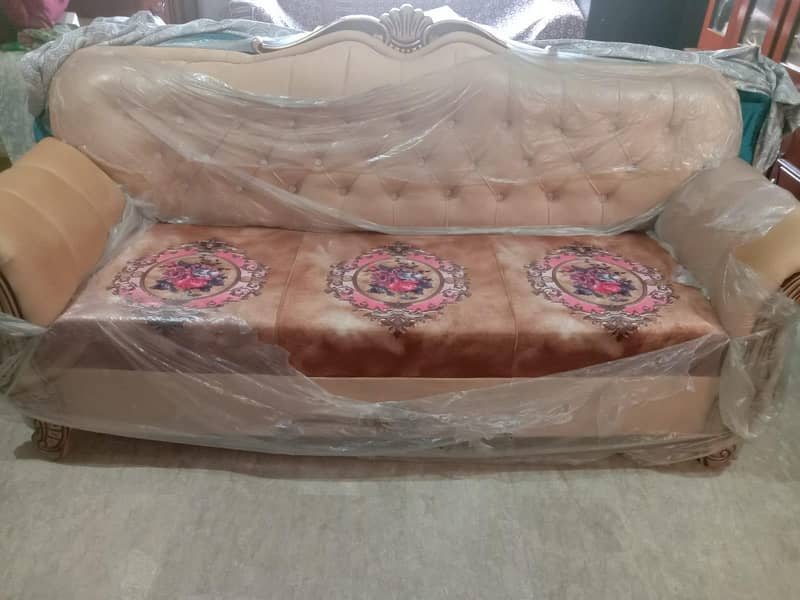 Sofa set plus dewan 3